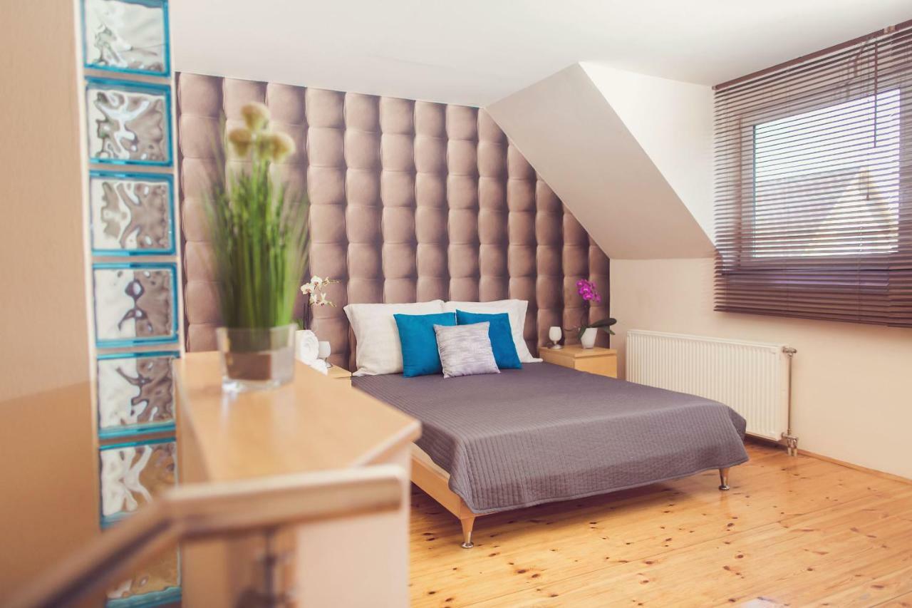 Apartman Szanyi Buk Bagian luar foto