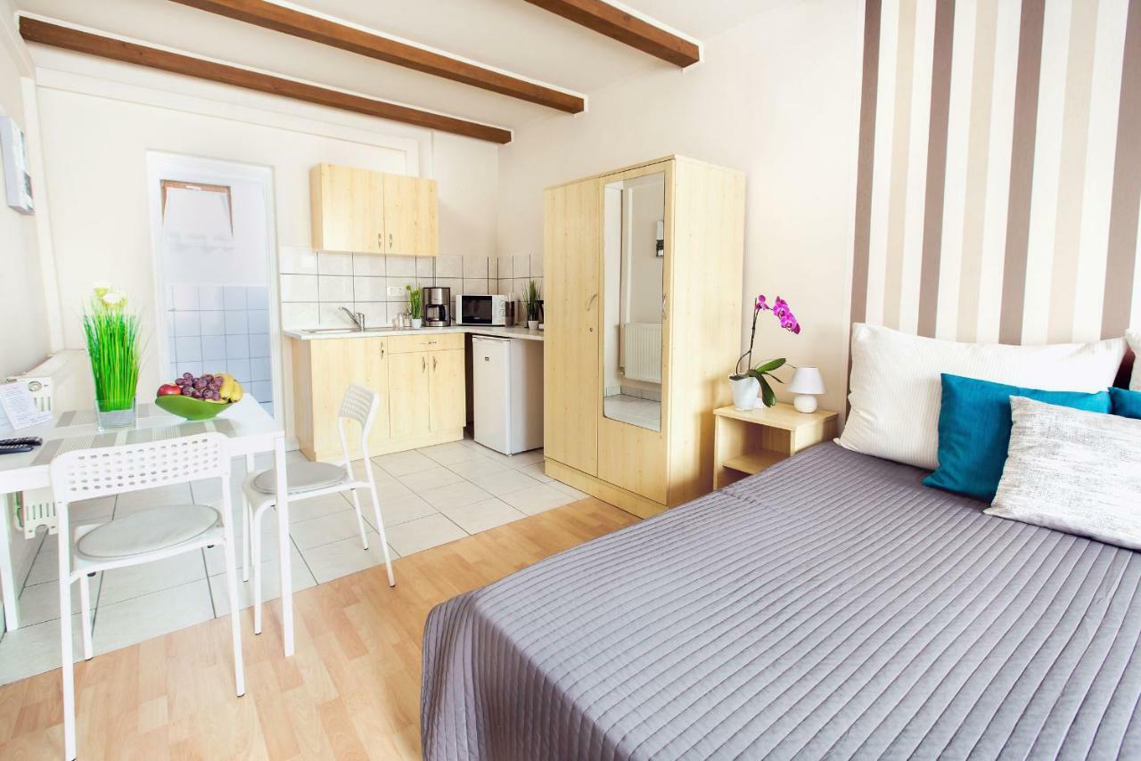 Apartman Szanyi Buk Bagian luar foto