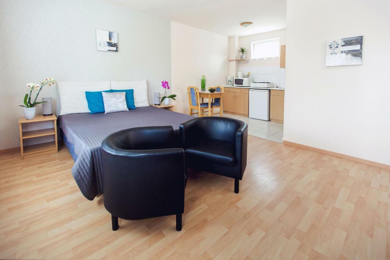 Apartman Szanyi Buk Bagian luar foto
